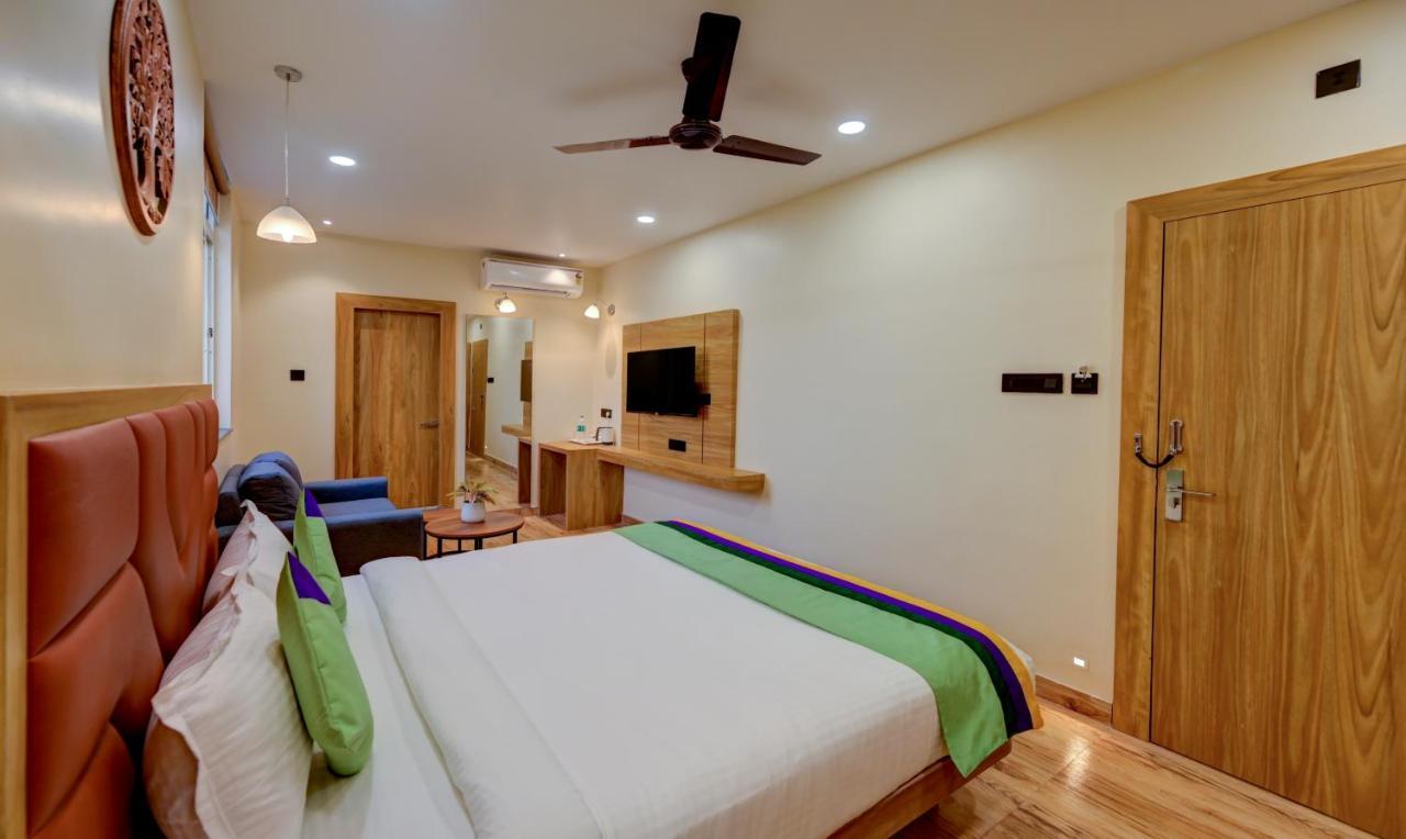 Treebo Aasma Downtown Hotell Bhubaneswar Eksteriør bilde