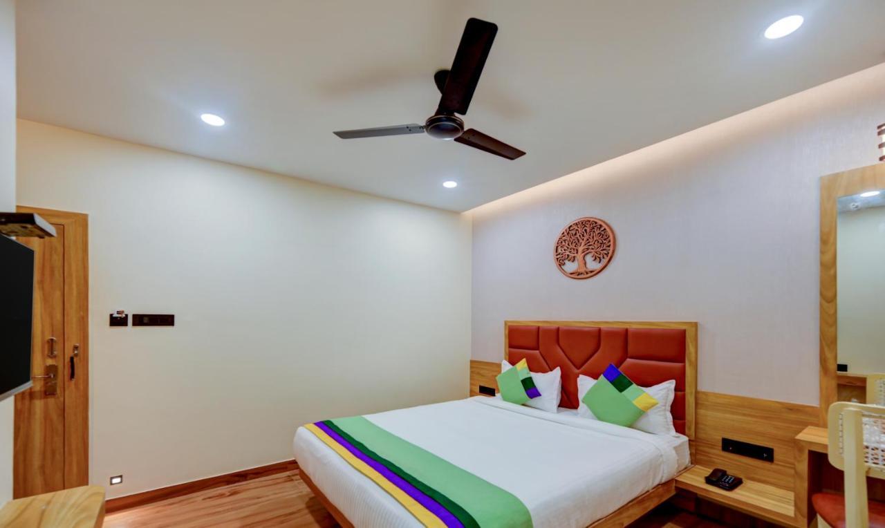 Treebo Aasma Downtown Hotell Bhubaneswar Eksteriør bilde