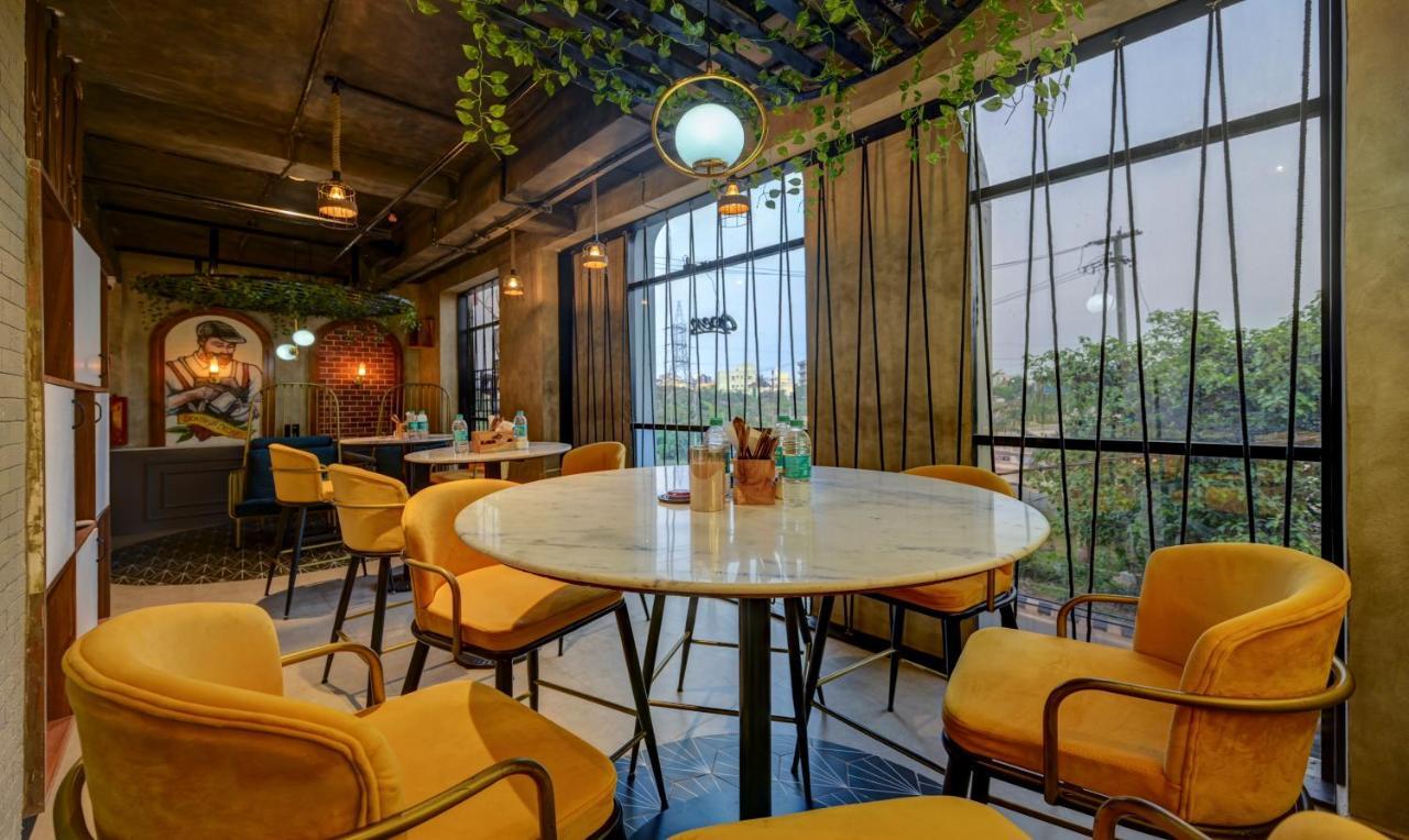Treebo Aasma Downtown Hotell Bhubaneswar Eksteriør bilde
